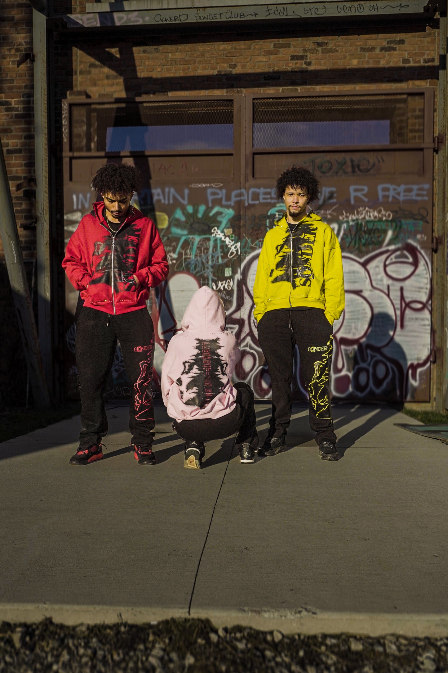 "FACE OF SONDER"ZIP UP