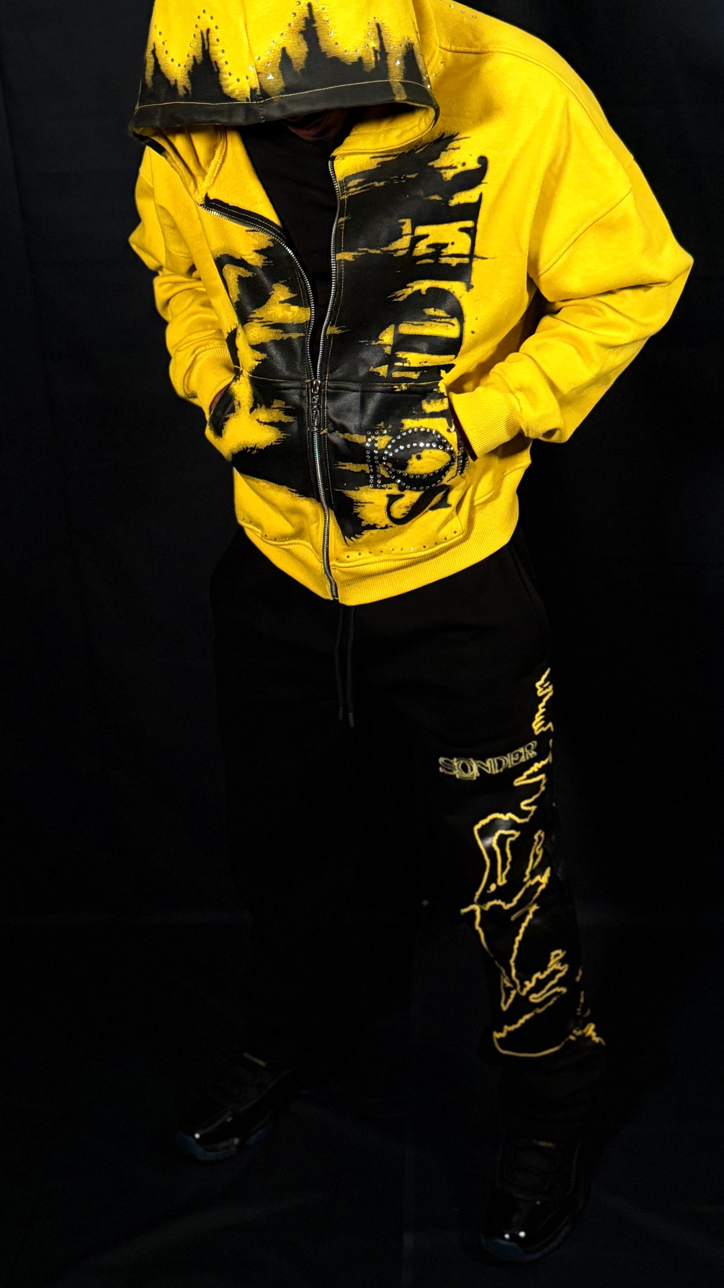 "FACE OF SONDER"ZIP UP